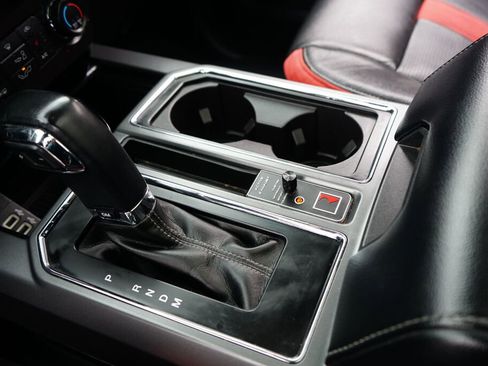 Used 2019 Ford F150 XLT w/ Equipment Group 302A Luxury image 20