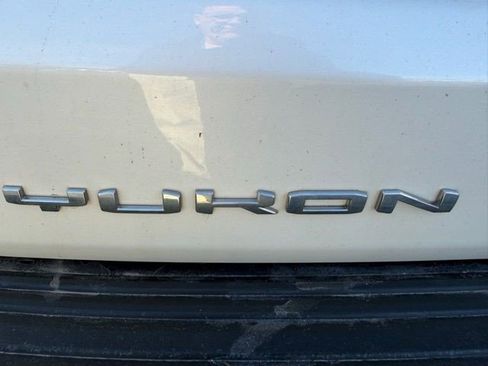 Certified 2022 GMC Yukon XL Denali image 9