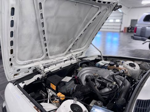 Used 1986 BMW 325 Coupe image 34