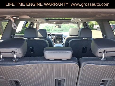 Used 2025 GMC Acadia Denali w/ LPO, Floor Liner Package AWD/4WD image 30