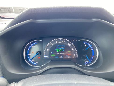 Used 2021 Toyota RAV4 XSE AWD/4WD image 23