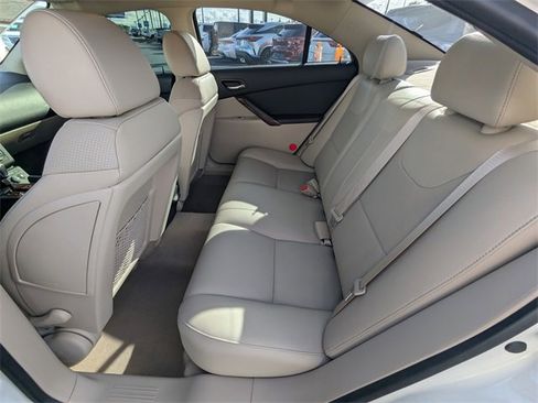 Used 2006 Pontiac G6 GT image 13