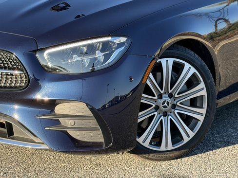 Used 2021 Mercedes-Benz E 350 Sedan image 4