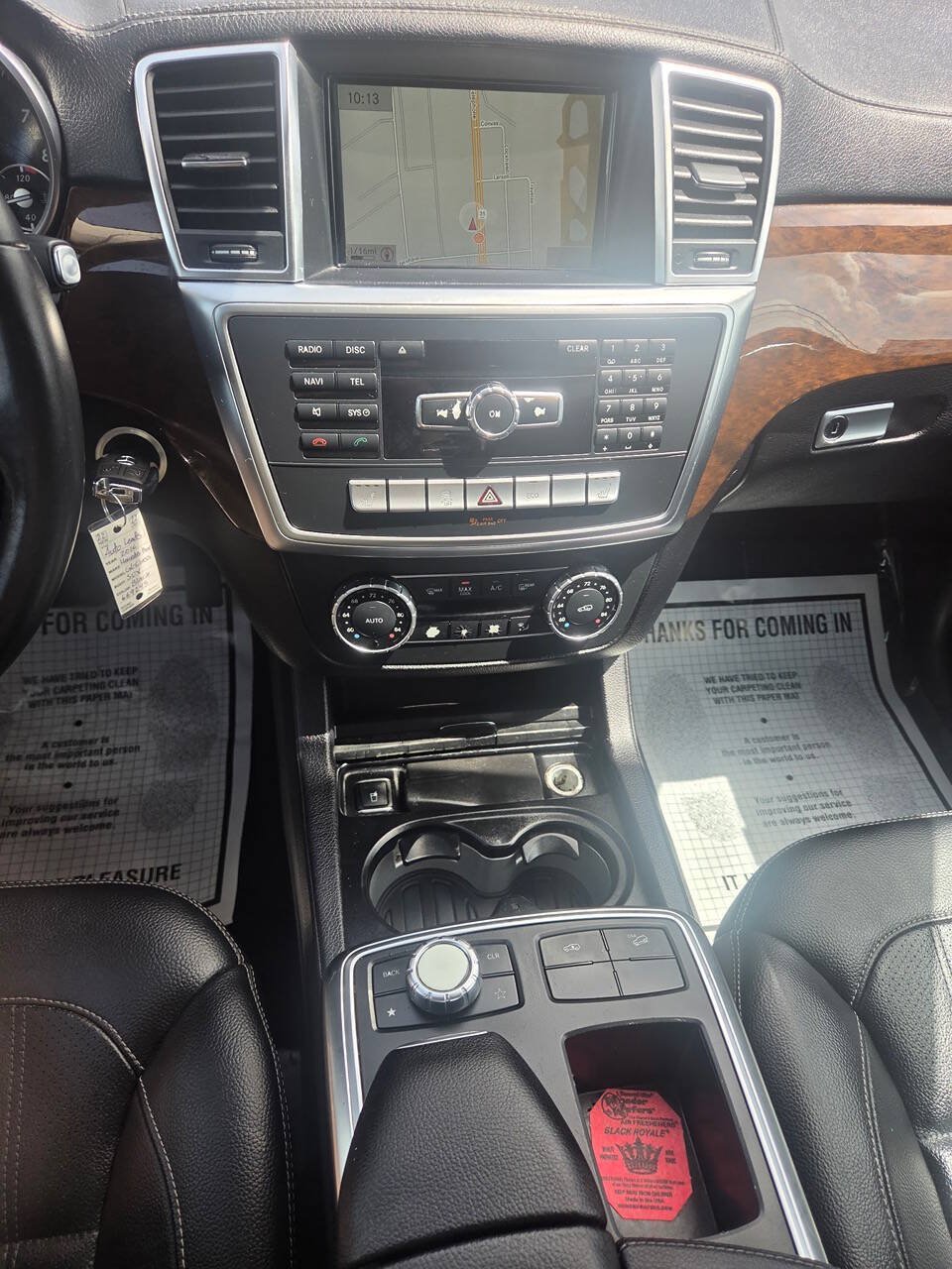 Used 2016 Mercedes-Benz GL 450 4MATIC w/ Premium I Package image 9