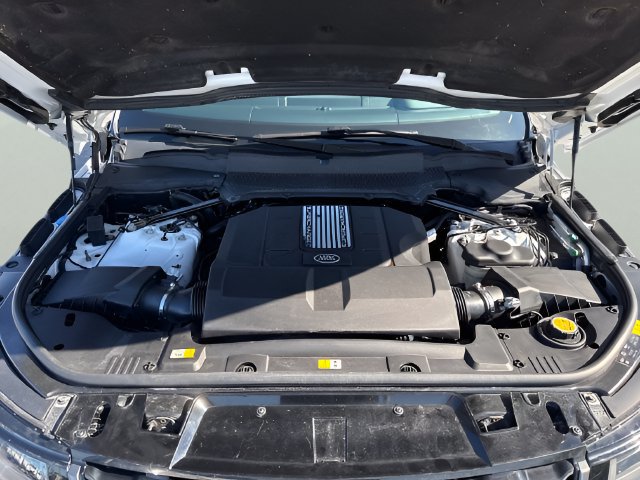 Used 2018 Land Rover Range Rover Sport Supercharged AWD/4WD image 22