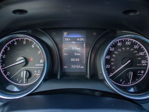 Used 2019 Toyota Camry LE image 21