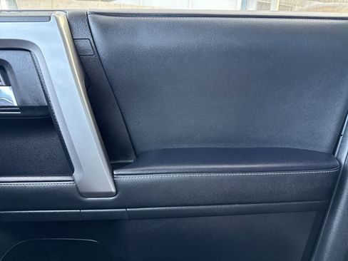 Used 2024 Toyota 4Runner SR5 Premium image 40