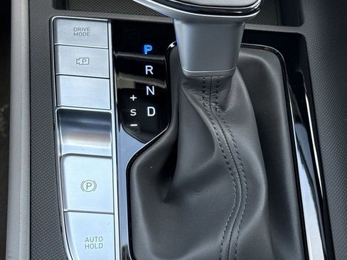 New 2026 Hyundai Elantra SEL Sport FWD image 26