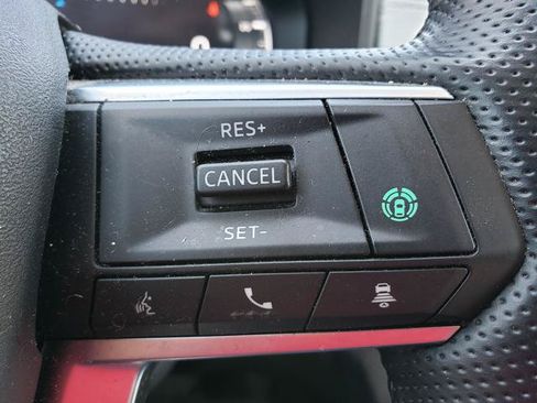 Used 2023 Mitsubishi Outlander SEL 40th Anniversary AWD/4WD image 23