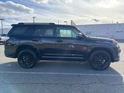 Used 2020 Toyota 4Runner Nightshade image 10