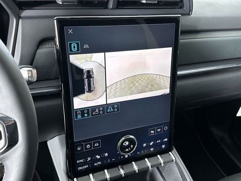 New 2026 GMC Terrain AT4 w/ Convenience Package III AWD/4WD image 16