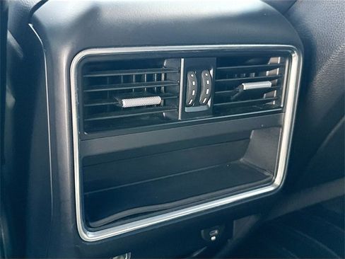 Used 2020 Porsche Cayenne image 26