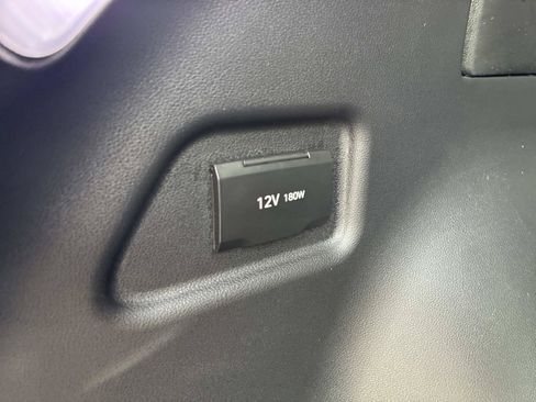 Used 2025 Hyundai Tucson SEL AWD/4WD image 16