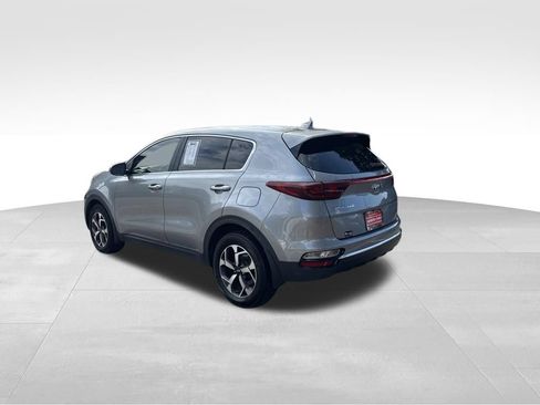 Used 2021 Kia Sportage LX FWD image 3