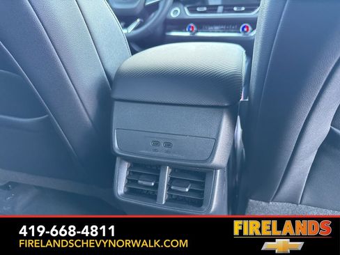 New 2026 Chevrolet Equinox LT w/ Convenience Package II image 29