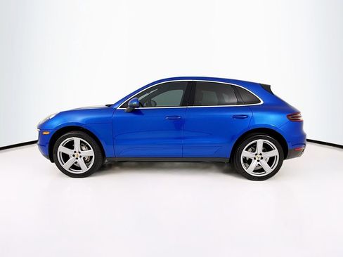 Certified 2018 Porsche Macan S AWD/4WD image 2