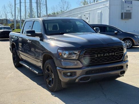 Used 2022 RAM 1500 Big Horn AWD/4WD image 4