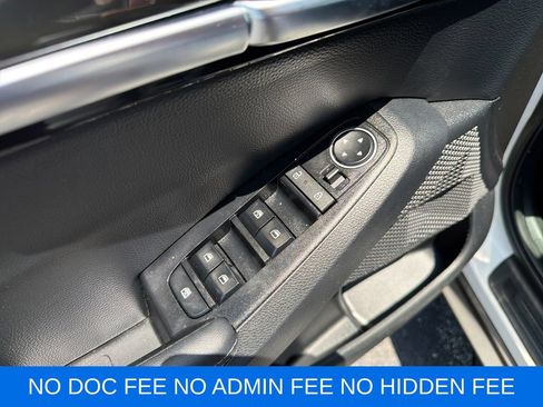 Used 2024 Kia Seltos EX AWD/4WD image 13