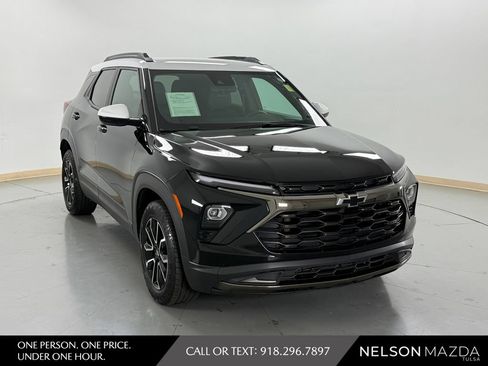 Used 2024 Chevrolet TrailBlazer ACTIV w/ Driver Confidence Package FWD image 4