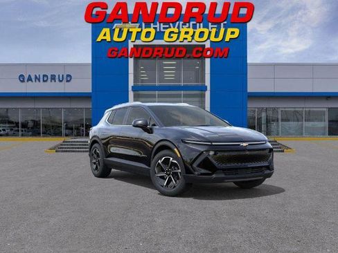 New 2026 Chevrolet Equinox EV LT image 1