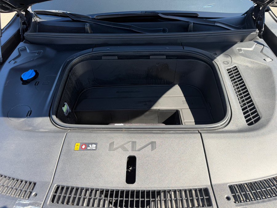 Used 2024 Kia EV9 Land AWD/4WD image 60