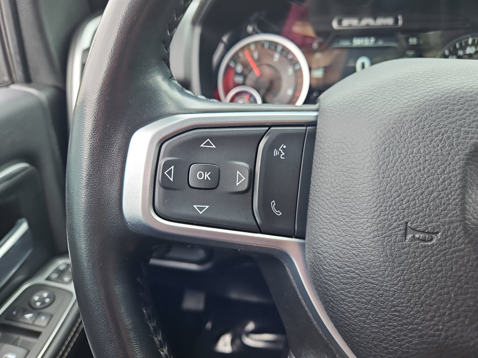Used 2024 RAM 2500 Big Horn w/ Level 2 Equipment Group AWD/4WD image 29