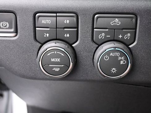 New 2026 Chevrolet Silverado 1500 LT AWD/4WD image 34