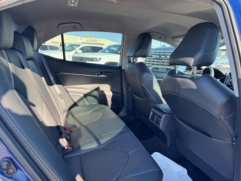 Used 2023 Toyota Camry XSE image 10