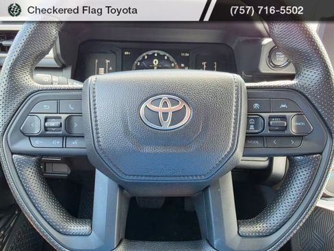 Used 2025 Toyota Tacoma SR5 image 15