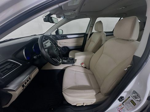 Used 2018 Subaru Outback 2.5i Premium image 13