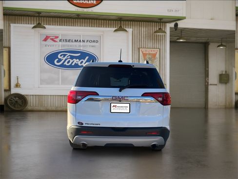 Used 2018 GMC Acadia SLT image 5