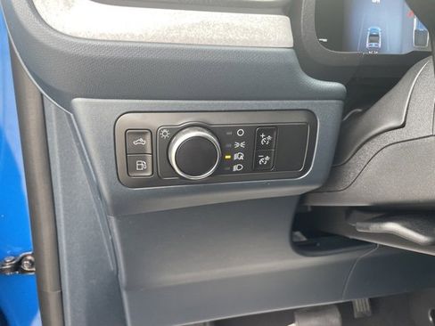 New 2025 Ford Maverick XLT image 16