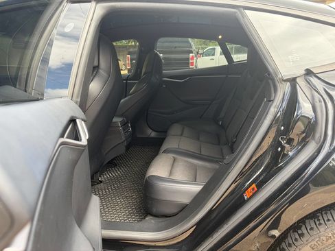 Used 2018 Tesla Model S 75D AWD/4WD image 26