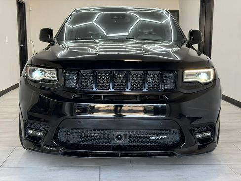 Used 2018 Jeep Grand Cherokee SRT AWD/4WD image 17