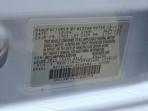 Used 2025 Nissan Versa SR w/ Trunk Package FWD image 27