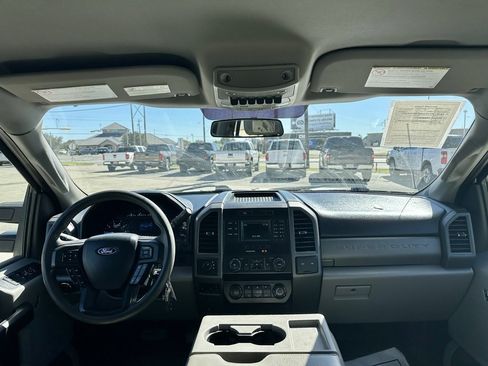 Used 2019 Ford F350 XL w/ Power Equipment Group image 14