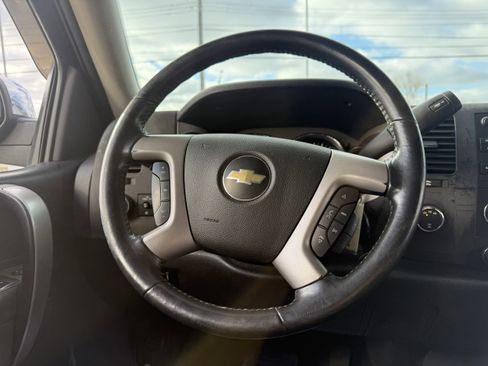 Used 2014 Chevrolet Silverado 2500 LT AWD/4WD image 15