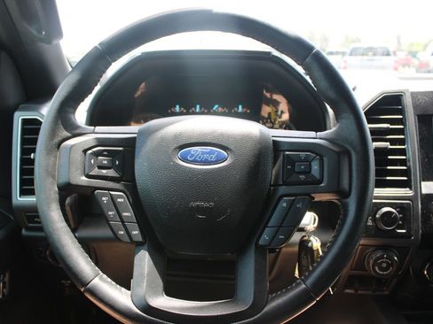 Used 2020 Ford F150 XLT w/ Equipment Group 302A Luxury AWD/4WD image 40