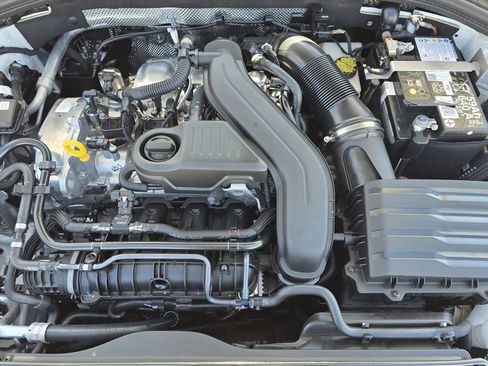 New 2026 Volkswagen Jetta SE FWD image 26