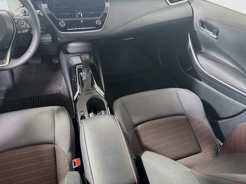 Certified 2024 Toyota Corolla SE w/ Convenience Package image 22