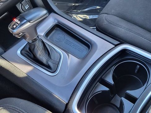 Used 2022 Dodge Charger R/T RWD image 16