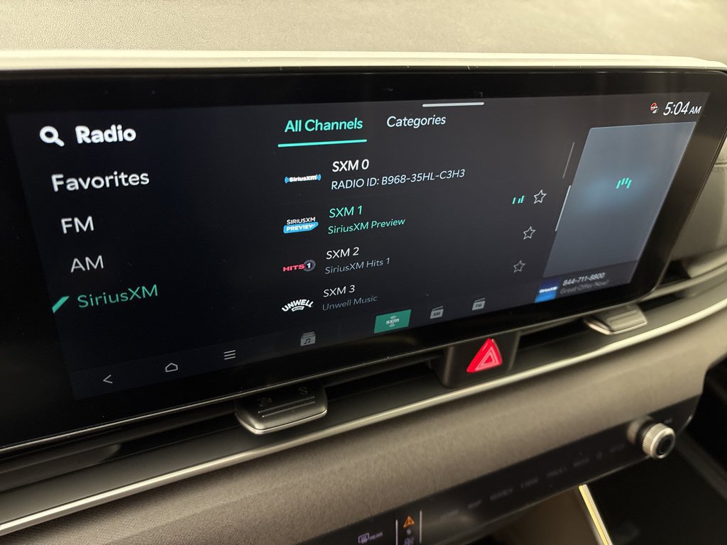 New 2026 Kia Carnival EX FWD image 25