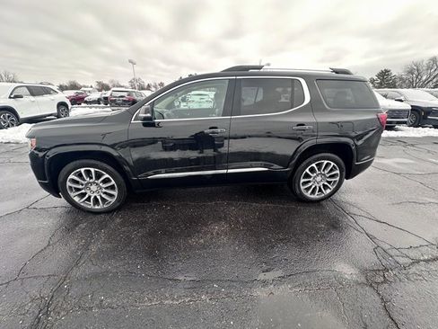 Certified 2023 GMC Acadia Denali w/ Denali Ultimate Package image 2