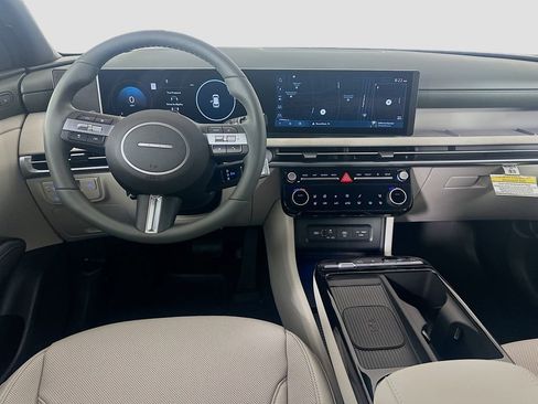 New 2026 Hyundai Tucson Limited image 19