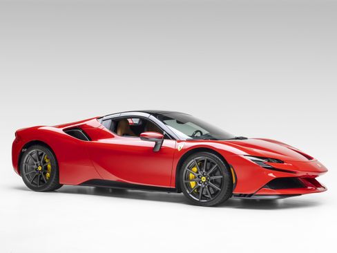Certified 2025 Ferrari SF90 Spider AWD/4WD image 12