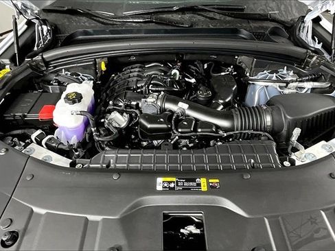 New 2025 Jeep Grand Cherokee L Altitude image 2