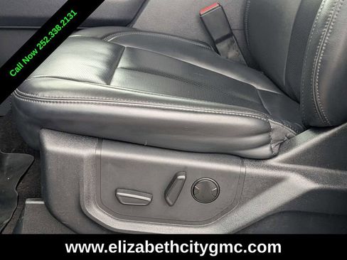 Used 2023 Ford Expedition Max XLT image 23