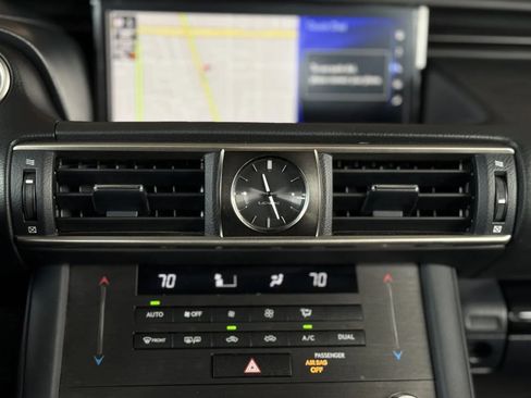 Used 2019 Lexus IS 300 image 31