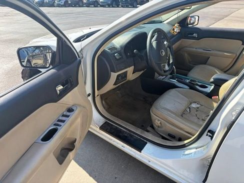Used 2010 Mercury Milan Premier FWD image 13