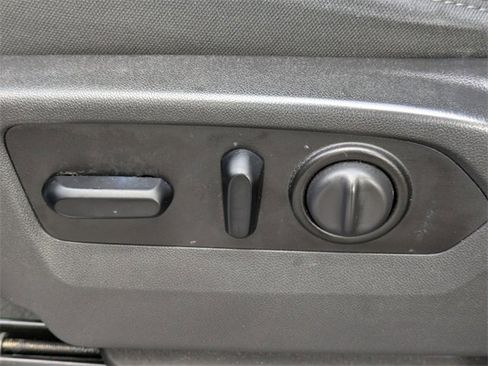 Used 2021 GMC Sierra 1500 SLE w/ Preferred Package image 23